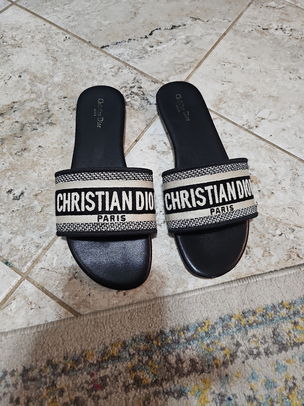 Designer Slide Sandals Size 40 - Picture 4 of 7